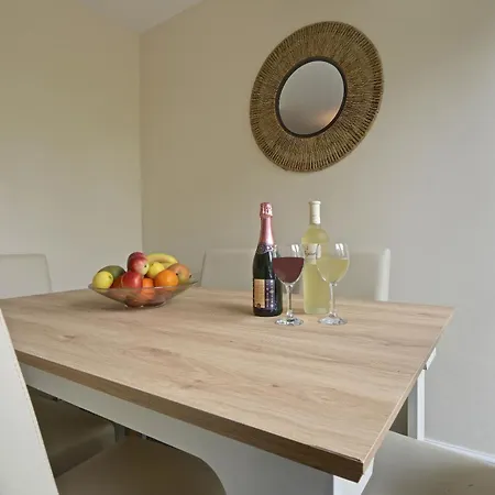 Peasholm Penthouse, *